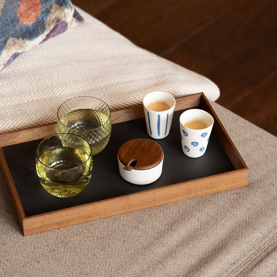 Camillo Tablett Linoleum Nuss Medium