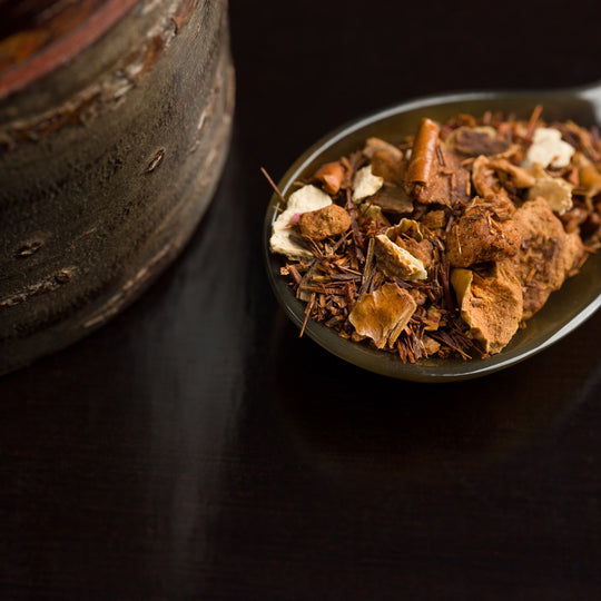 Yuko Teeschaufel Horn