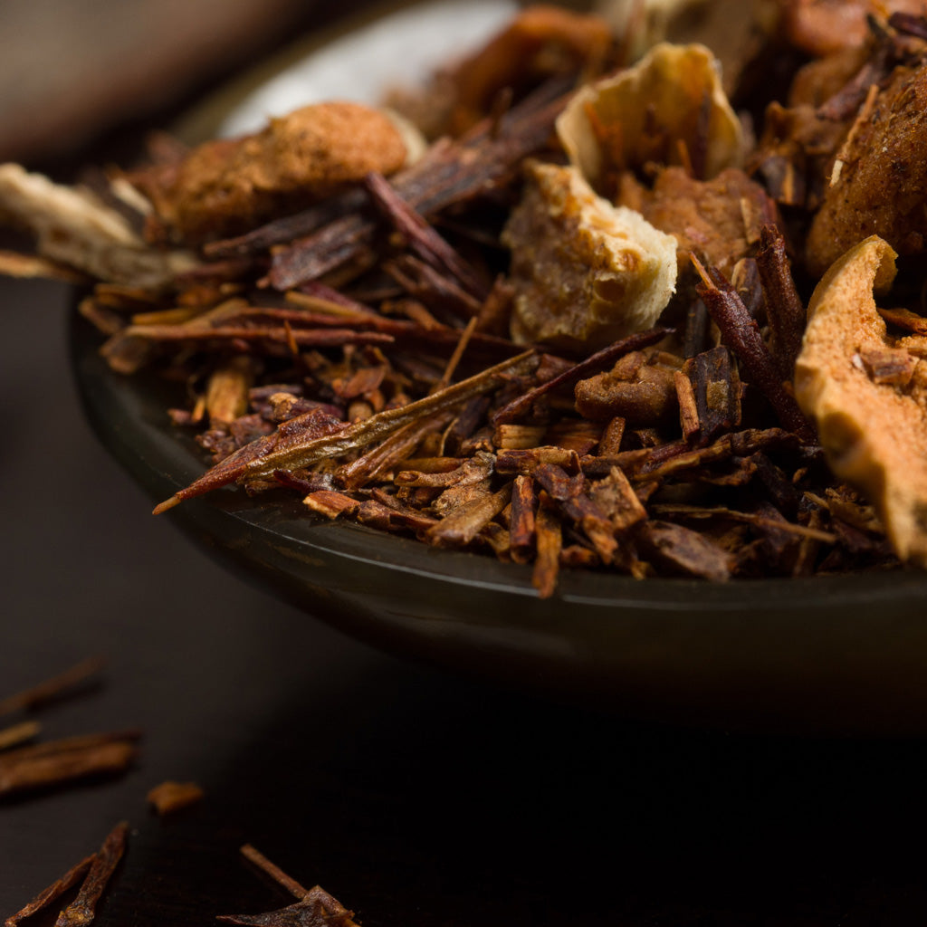 Yuko Teeschaufel Horn