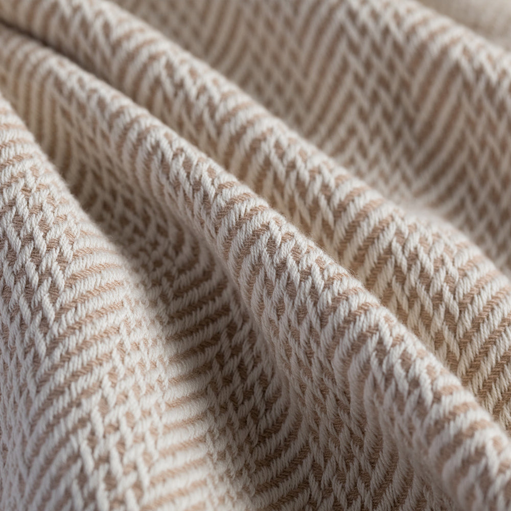 Barcola  Tages-Kuschel-Allzweckdecke  Bio-Baumwolle Natur